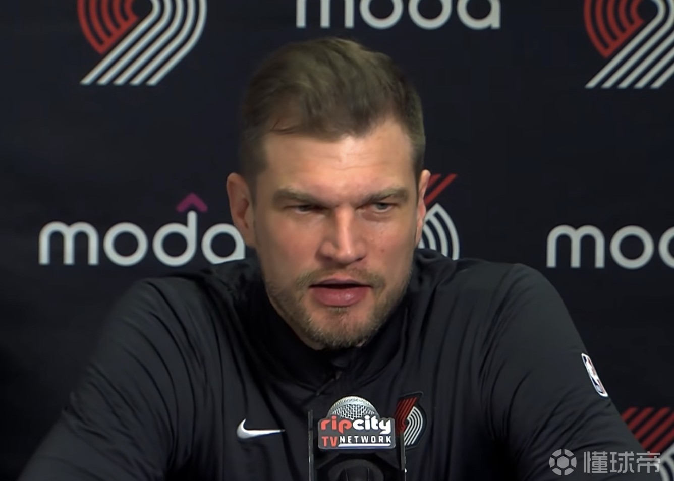 斯普利特：有机会赢球却没能拿下很遗憾，我们被对手上了一课